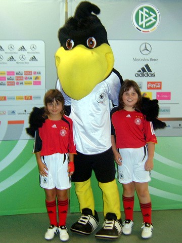 E-Jugend bei beim L&auml;nderspiel der U21 Deutschland-Irland